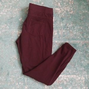 Maroon jeggings